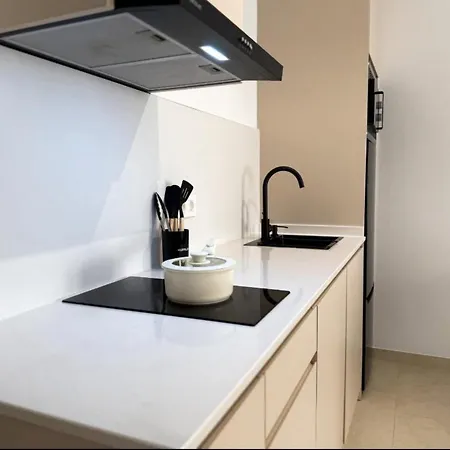 Elegante De 1 En Apartment
